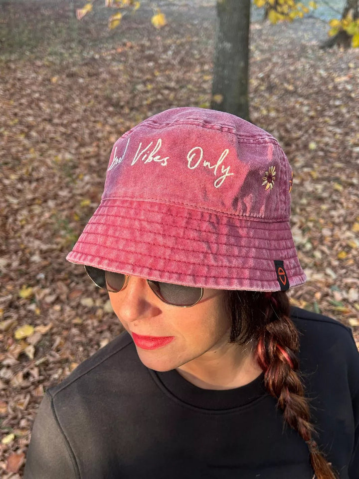 embroidered bucket hat good vibes only