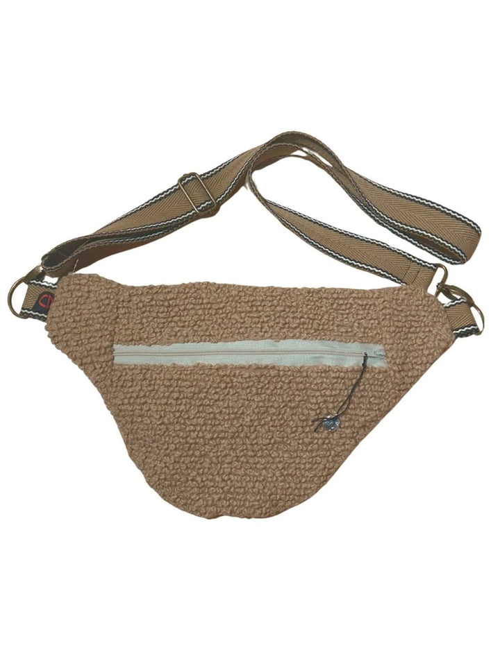 teddy desert sand woman pouch