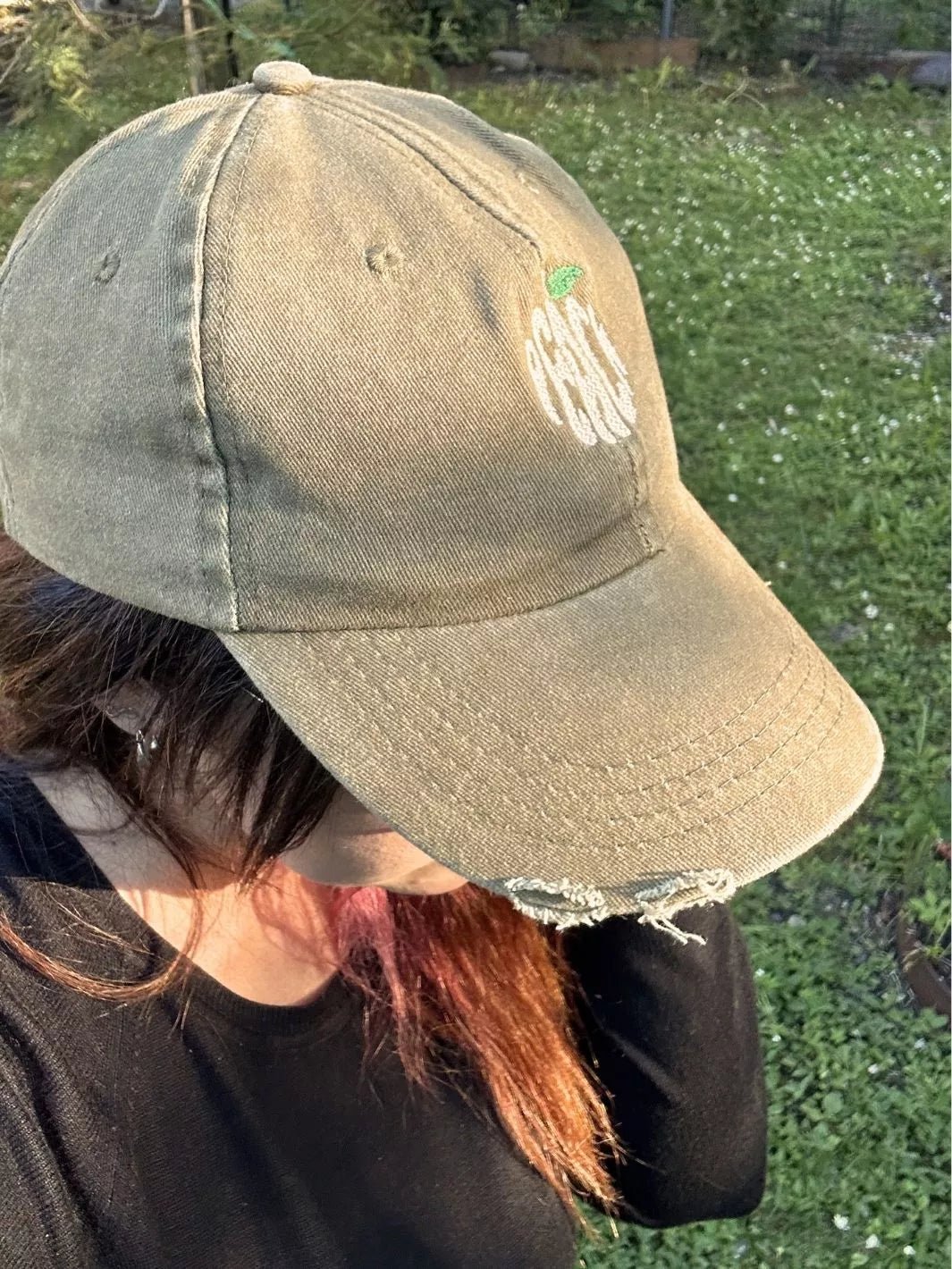 embroidered distressed baseball cap peach