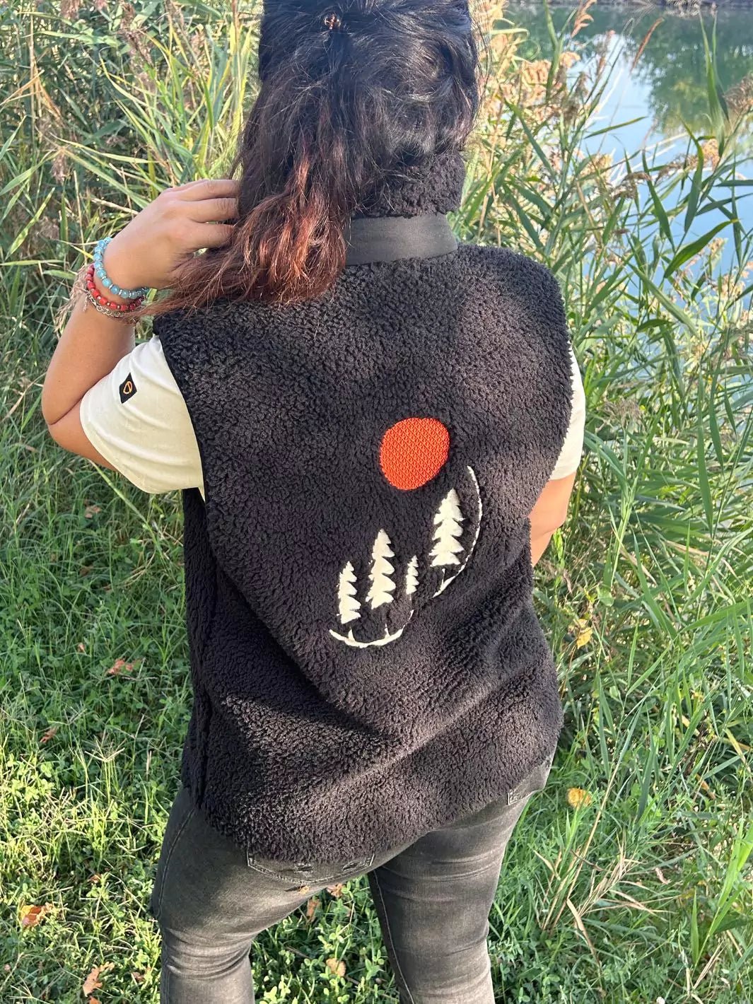 embroidered unisex annapurna teddy bodywarmer black