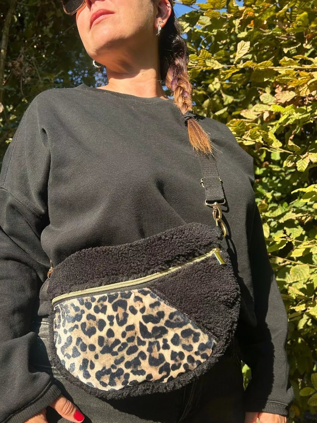 leopard-teddy-woman-belt-bag
