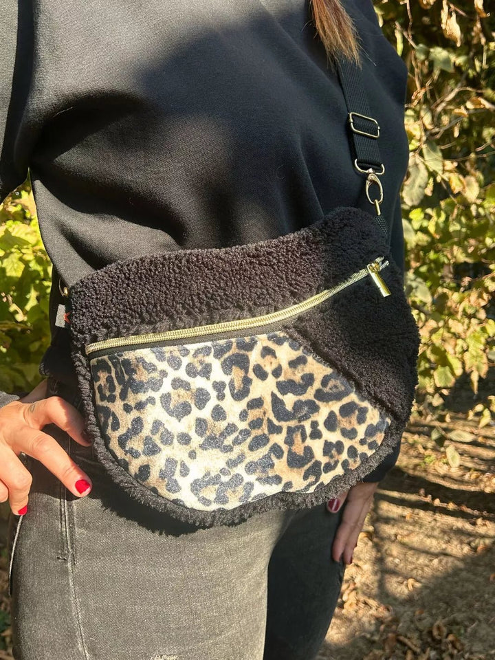 leopard-teddy-woman-belt-bag