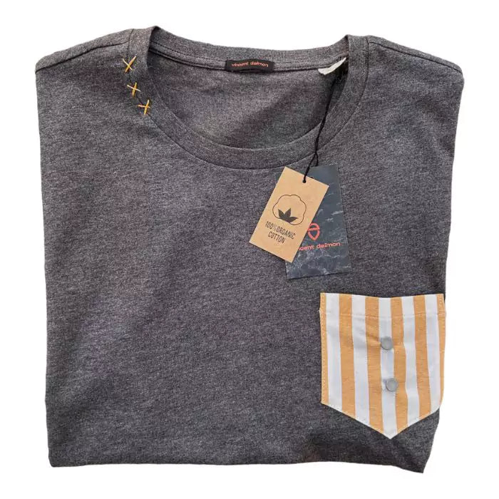 organic cotton t-shirt with yellow striped stitched pocket and matte buttons in the center