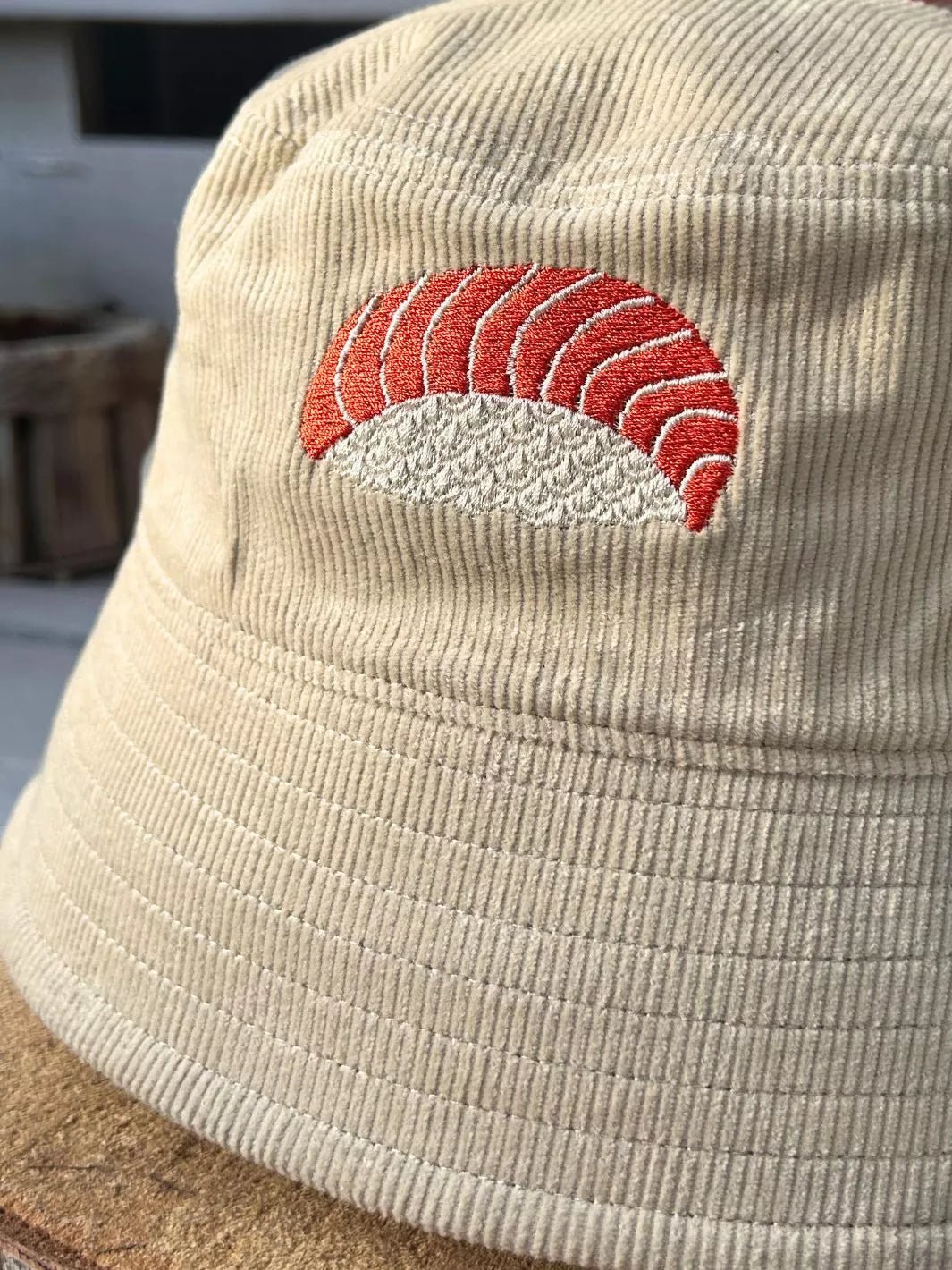 Unisex Ribbed Embroidered Bucket Hat Nigiri