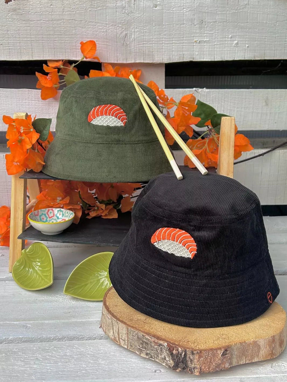 Unisex Ribbed Embroidered Bucket Hat Nigiri