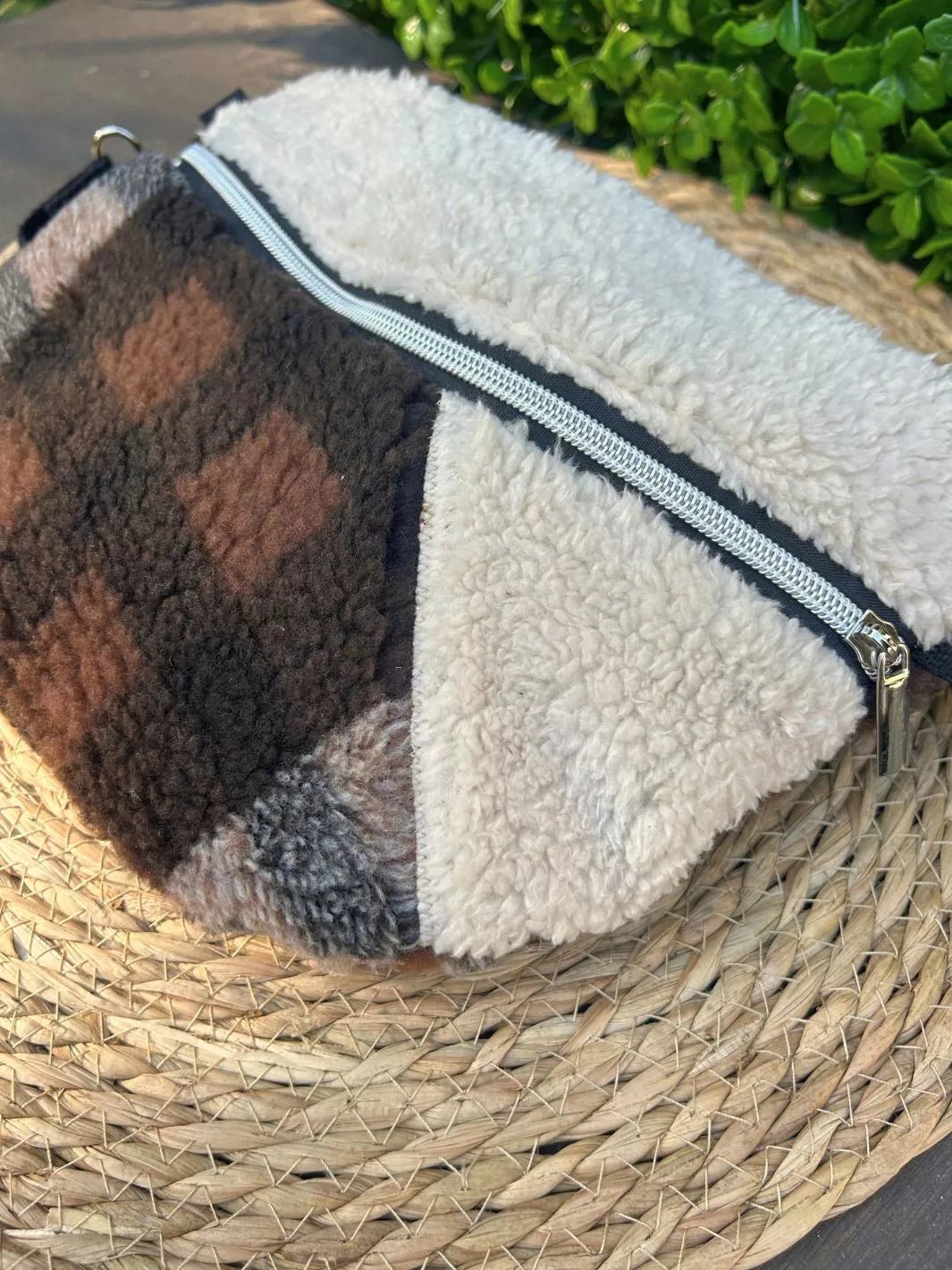 tartan-teddy-woman-belt-bag