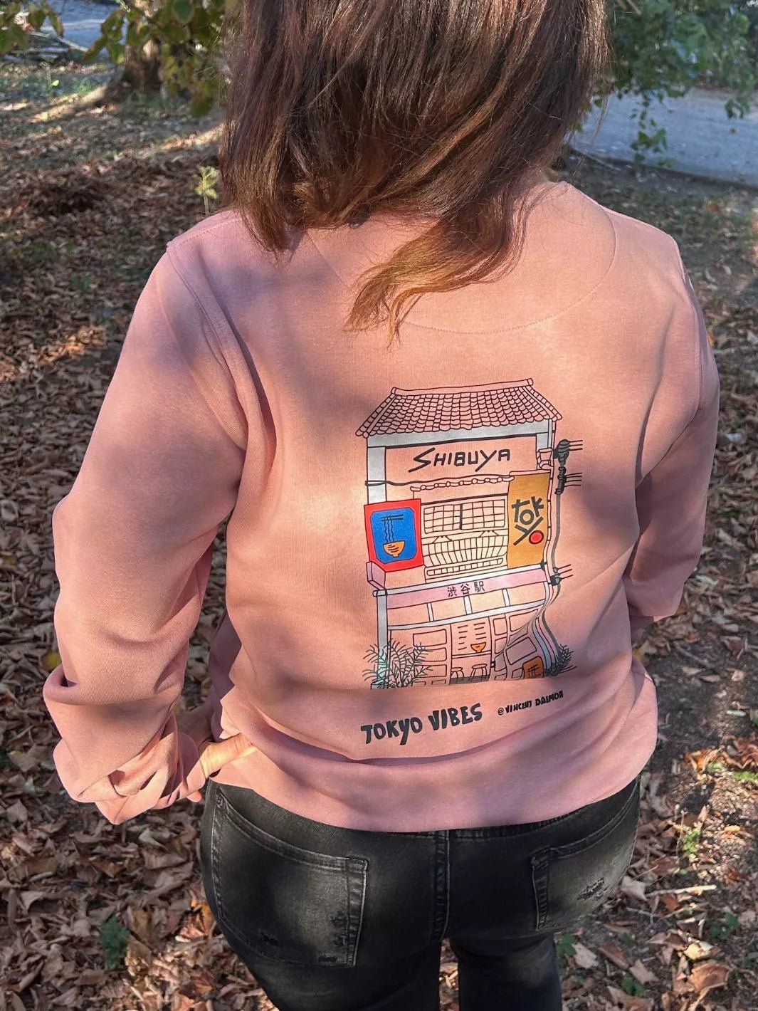 tokyo shibuya embroidered patch pink sweatshirt