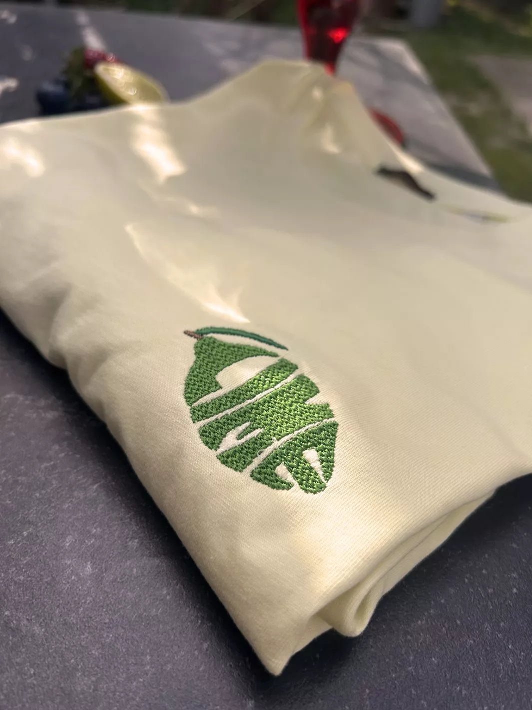 Unisex Organic Cotton T-Shirt Embroidered Lime