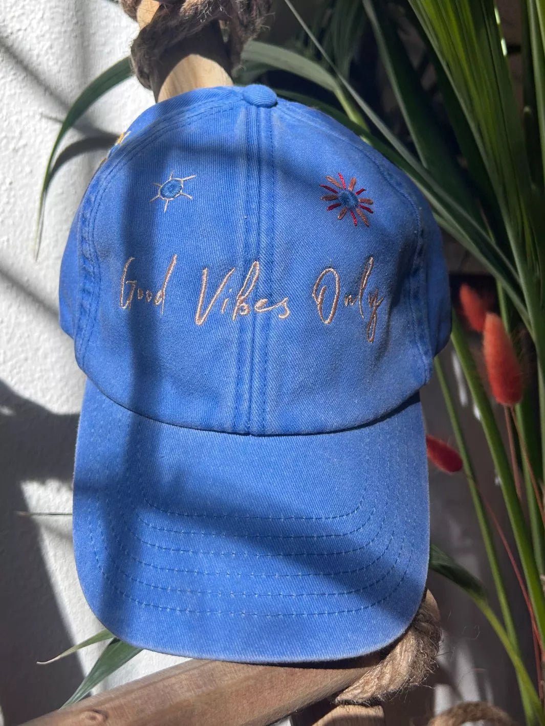 vintage baseball cap good vibes only