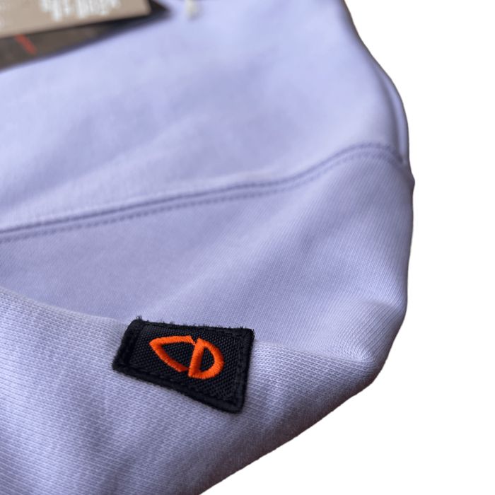 Sustainable eco-friendly lavander embroidered sweatshirt made of organic cotton and recycled polyester